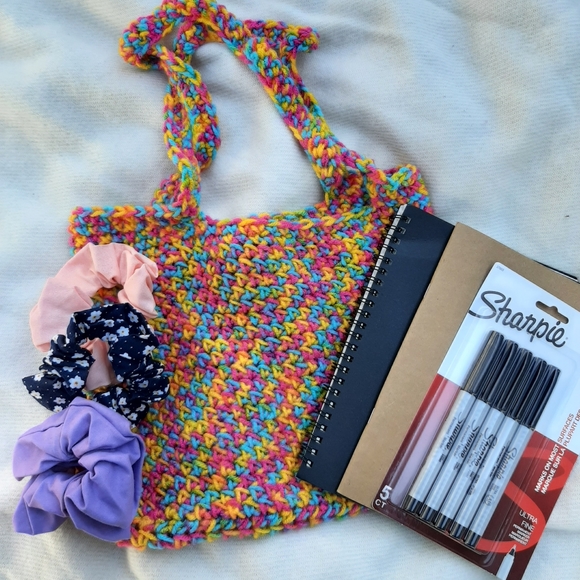 Back to school package - Picture 1 of 2